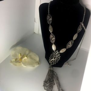 Silver leaf necklace